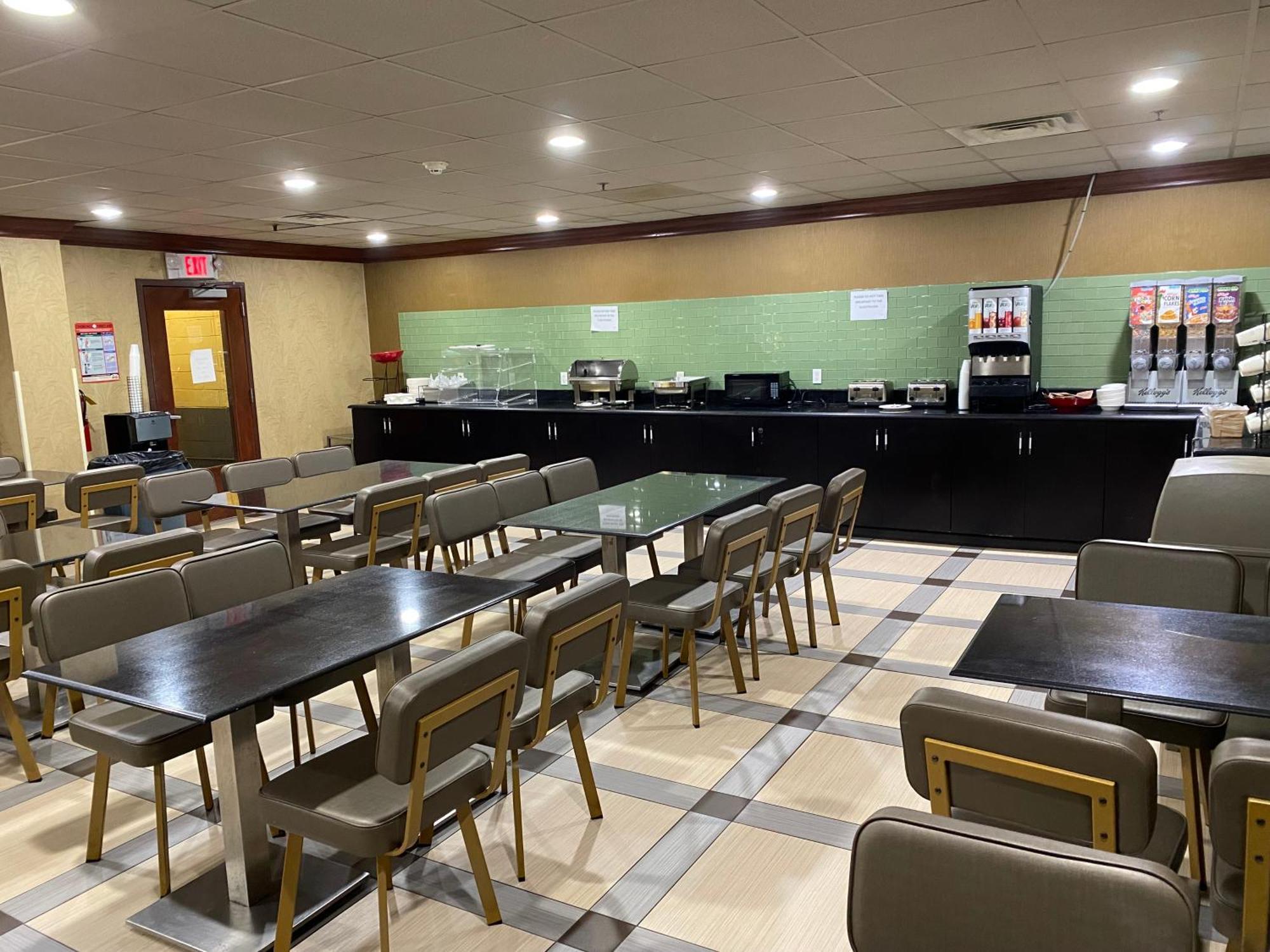 Ramada By Wyndham Rochelle Park Near Paramus Ngoại thất bức ảnh